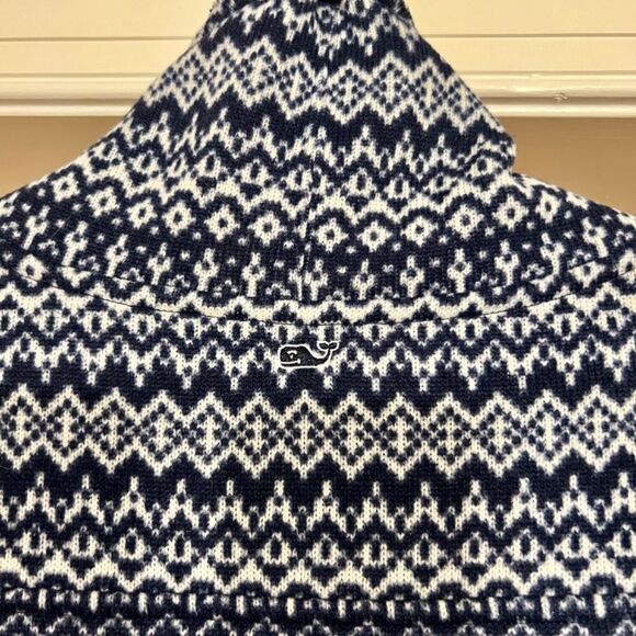 EUC Vineyard Vines Navy White Fair Isle Fleece Lined Funnel Neck Sweater Size XS - Picture 2 of 6